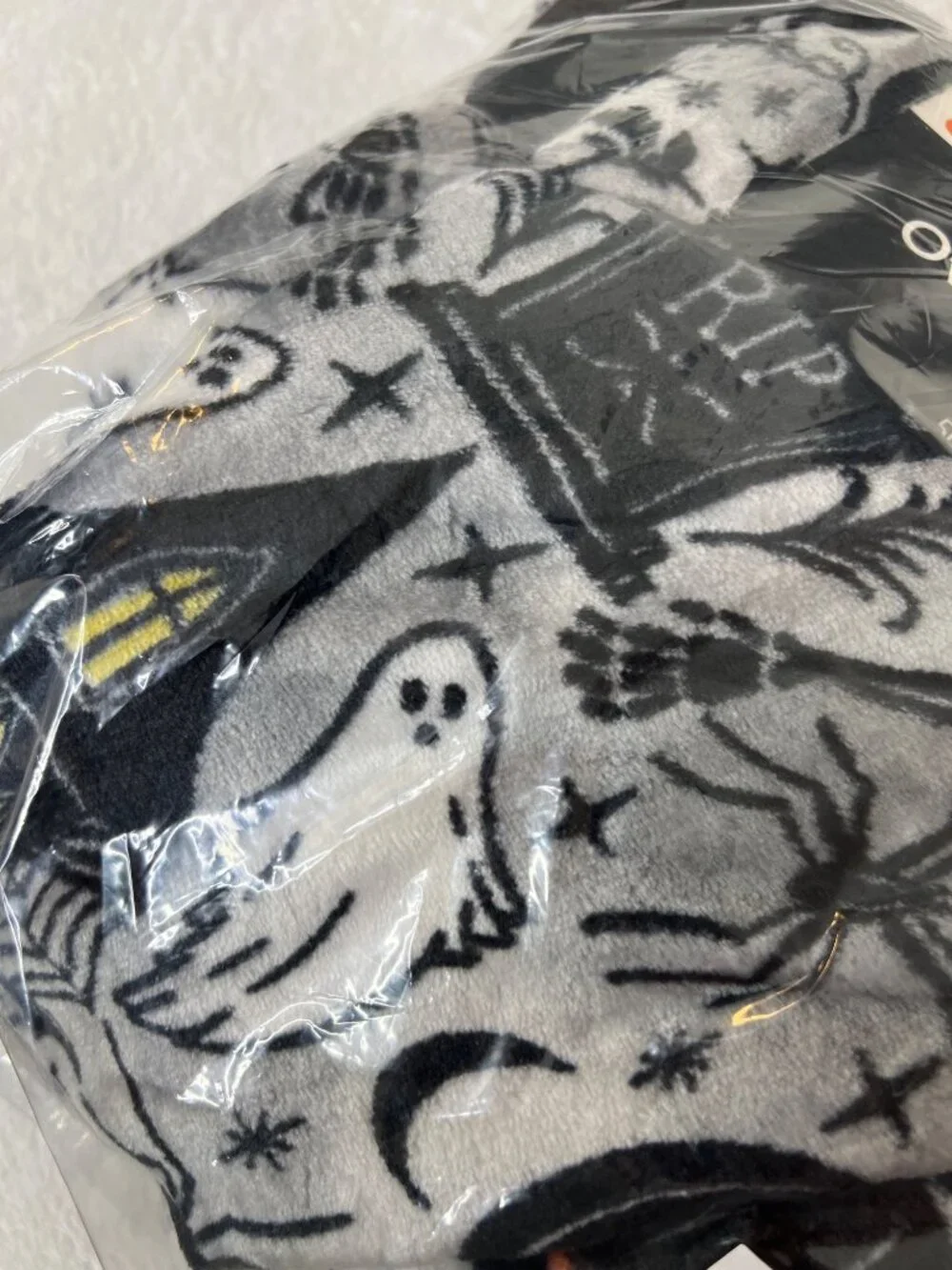 Way To Celebrate Halloween Oversized Plush Throw 50x70 Crow Haunted House New